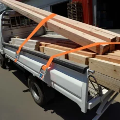 XPOtool Spanngurte mit Ratsche 3000 daN Zurrgurte im 4er Set 6 m Ratschengurte mit Gurtbreite 35 mm, ideal für Autotransport